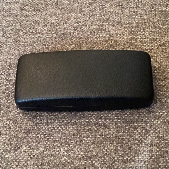 David Yurman Black EyeGlass Case in Like New Condition! - Picture 3 of 4